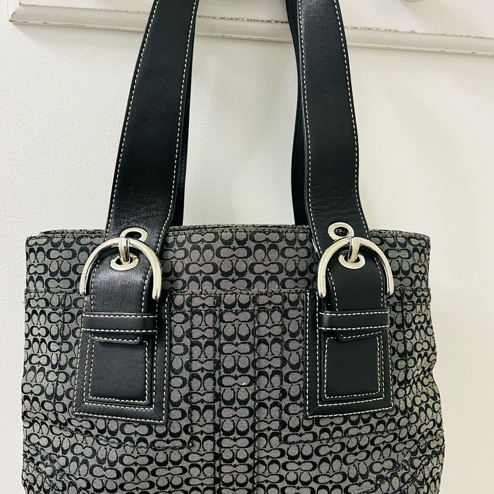Iconic Coach. Complete your set. Signature Black and Gray Shoulder Bag